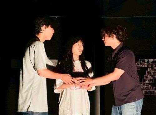 成大跨域戲劇學程參與「2026開元試場-開元任意門」系列活動 《沿著記憶門扉》Part 2學生自主策展 跨域實踐接軌社會 成大跨域戲劇學程參與「2026開元試場-開元任意門」系列活動 《沿著記憶門扉》Part 2學生自主策展 跨域實踐接軌社會